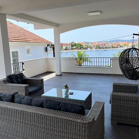 Apartment Leona & Doris Бибине Екстериор снимка