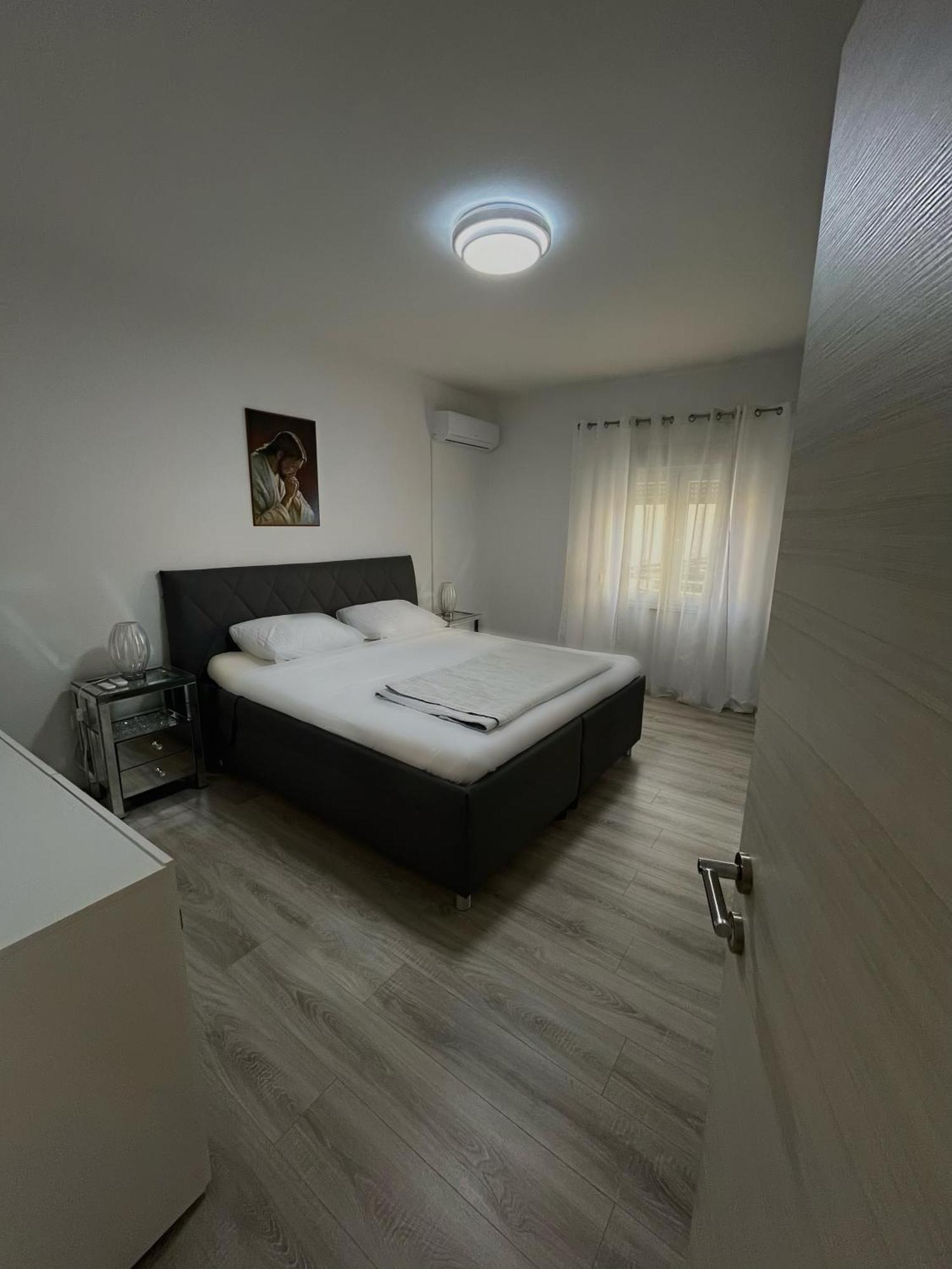 Apartment Leona & Doris Бибине Екстериор снимка