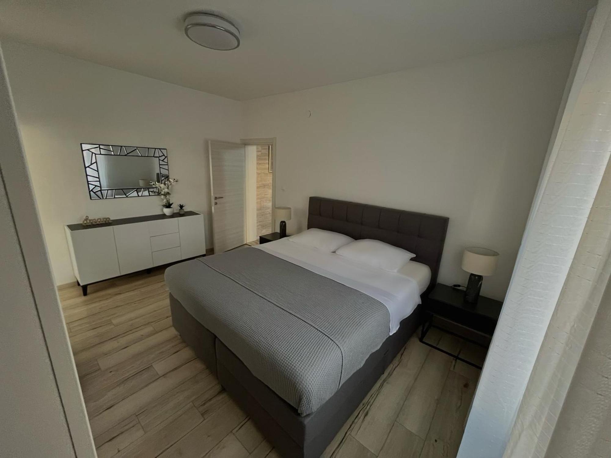 Apartment Leona & Doris Бибине Екстериор снимка
